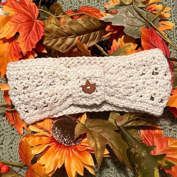 Cream Handmade Crochet Headband With Wooden Maple Leaf - Picture 2 of 4